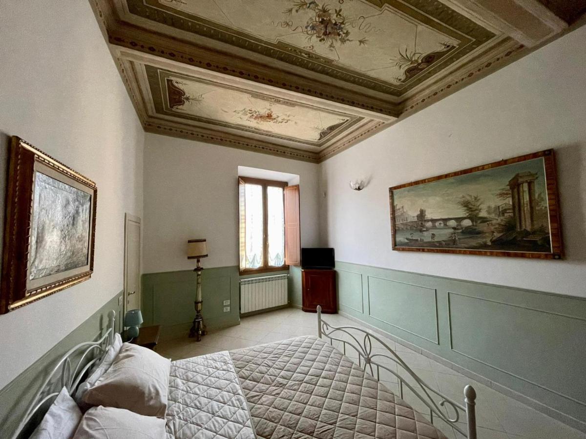 Sant'ambrogio Apartamento *