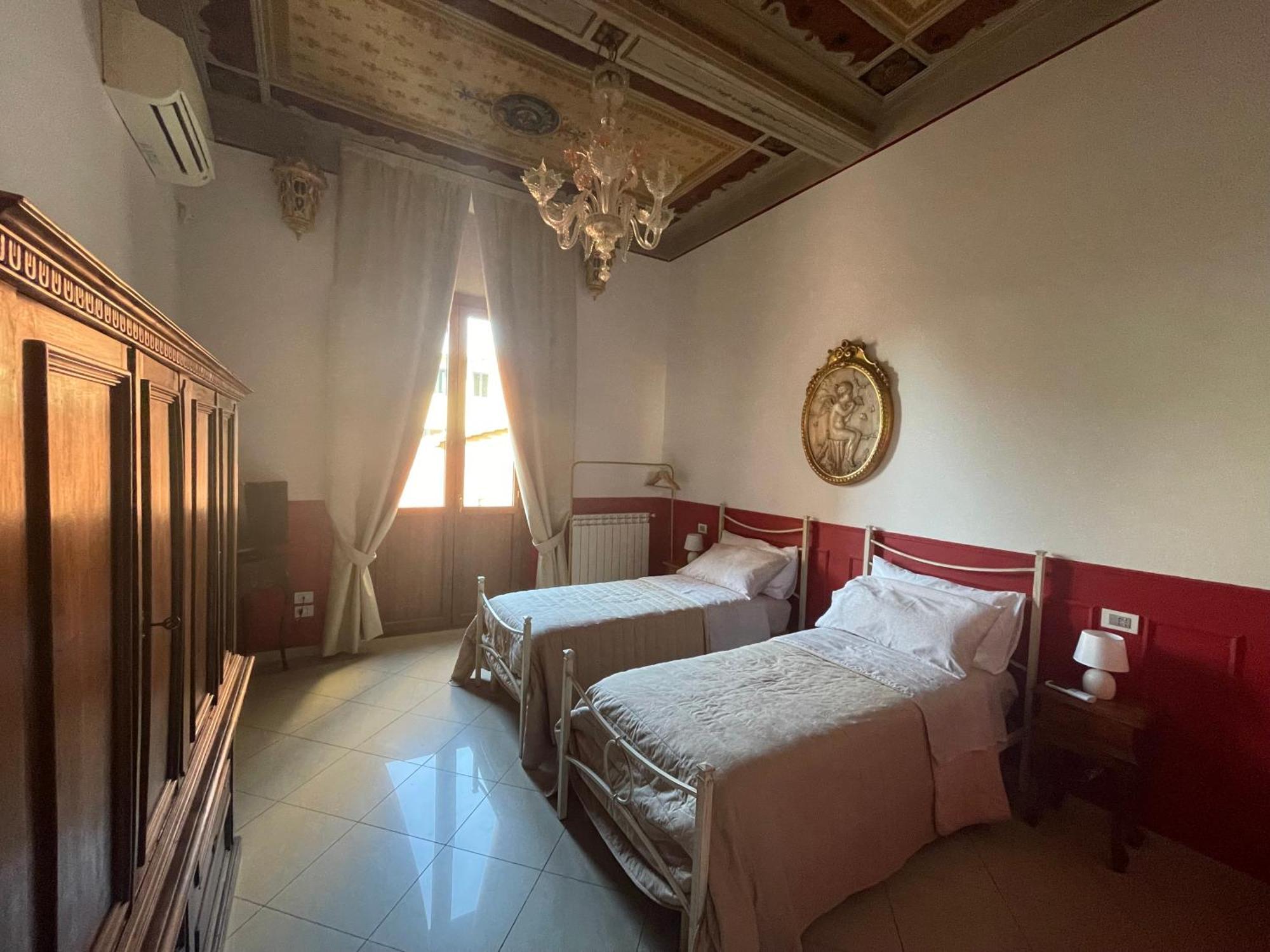 Sant'ambrogio Apartamento *